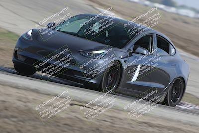 media/Oct-19-2025-Speed Ventures (Sun) [[a6e7fe67be]]/TC B/Session 2 (Outside Grapevine)/